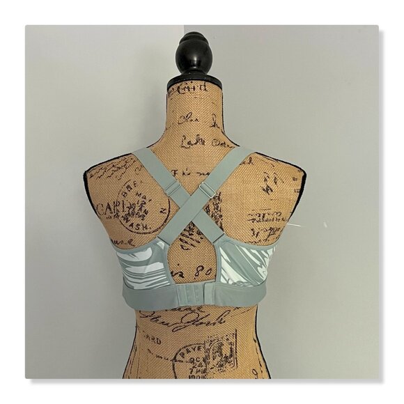 Under Armour Continuum Full Print High-Intensity Training Sports Bra Sz XL - Picture 8 of 14